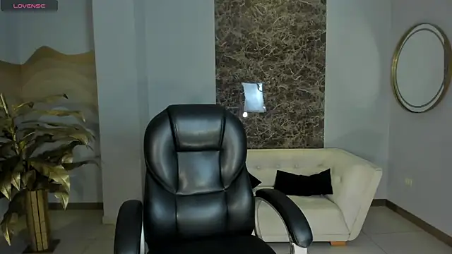 RebeccaHudson online show from 04-02-26, 06:38