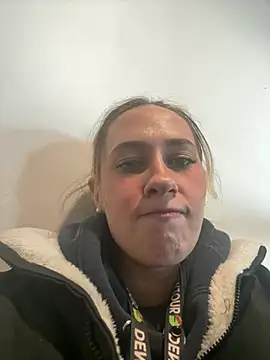 M1ssyk1ssy online show from 01-21-25, 04:16