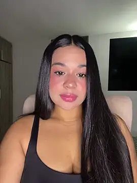Snapshot of Aitana98_ chatting on 07-14-26, 01:19 Aitana98 online show from 07-14-26, 01:19