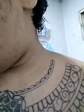 Snapshot of Ari_Alexa444 chatting on 09-27-25, 04:28 Ari Alexa444 online show from 09-27-25, 04:28