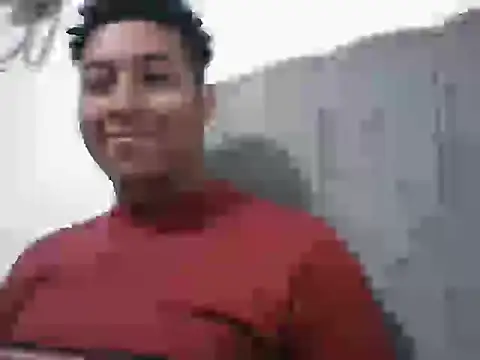 Snapshot of Morenocosta12 chatting on 09-19-25, 05:09 Morenocosta12 online show from 09-19-25, 05:09