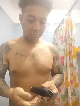 Snapshot of Morenocosta12 chatting on 10-09-25, 03:54 Morenocosta12 online show from 10-09-25, 03:54