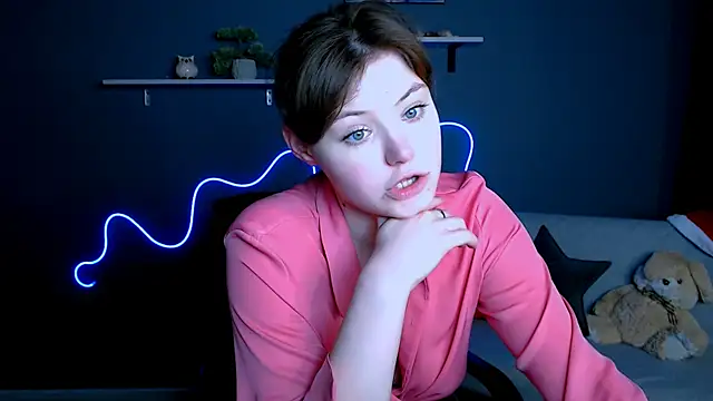 nikole kitt online show from 02-09-25, 05:19