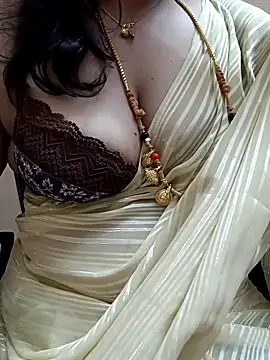 gaurika18 online show from 02-21-25, 01:55