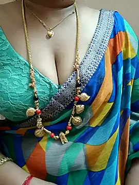 gaurika18 online show from 03-07-25, 04:44