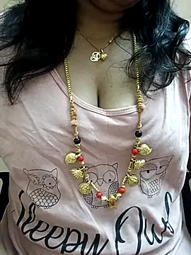 gaurika18 online show from 03-09-25, 06:11