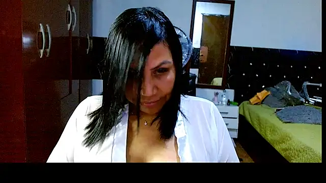 Snapshot of Demion_prince chatting on 01-25-25, 12:38 Demion prince online show from 01-25-25, 12:38