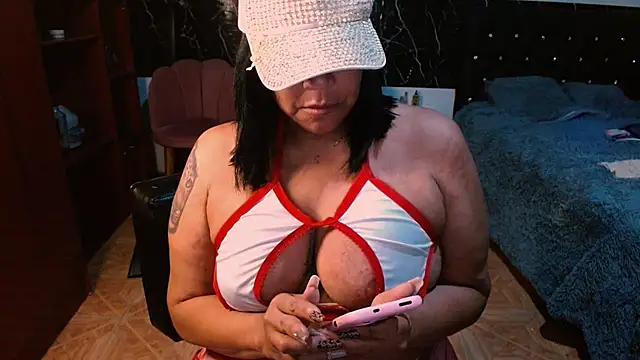 Snapshot of Demion_prince chatting on 02-04-25, 12:22 Demion prince online show from 02-04-25, 12:22