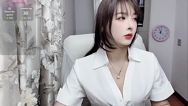 NINIbaby-99 online show from 11-13-25, 03:55