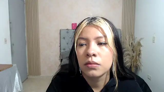 JESSYCHERNOBIL online show from 04-12-26, 01:27