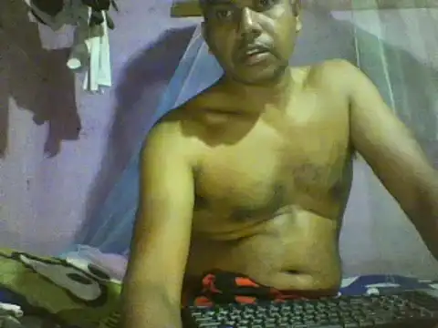 roundbunny online show from 12-09-24, 04:37
