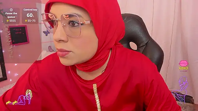 Snapshot of AliaAsad chatting on 01-17-26, 12:32 AliaAsad online show from 01-17-26, 12:32