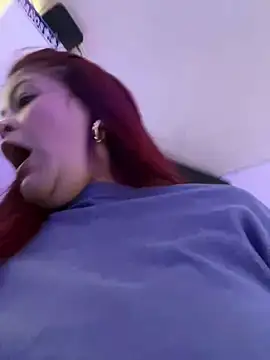 lia moon77 online show from 02-06-25, 11:04