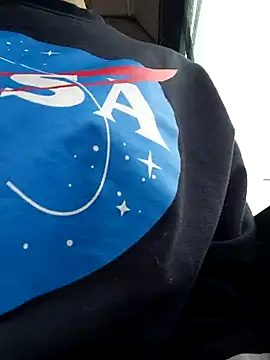 Snapshot of lara_moon25 chatting on 11-09-25, 07:45 lara moon25 online show from 11-09-25, 07:45