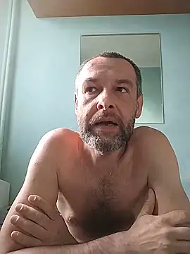 Andrzej-M online show from 05-31-26, 04:25