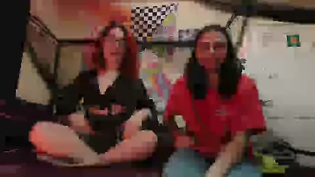 Snapshot of NovaLove2002 chatting on 02-14-25, 03:43 NovaLove2002 online show from 02-14-25, 03:43