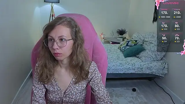 Lill Mary online show from 09-13-25, 02:22