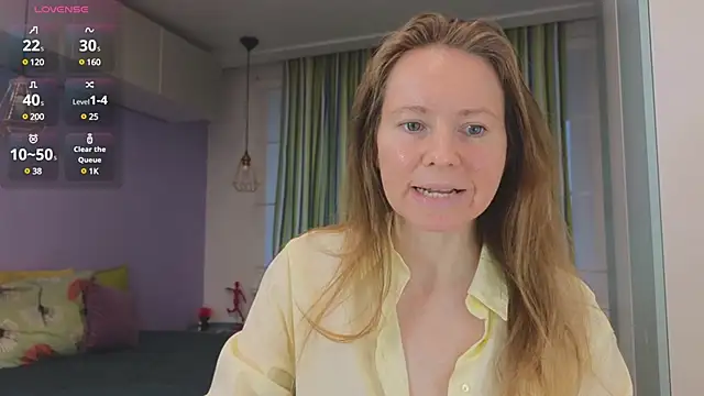 Snapshot of JanePearl chatting on 12-11-24, 08:15 JanePearl online show from 12-11-24, 08:15