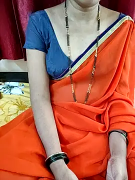Snapshot of anuradha1432 chatting on 06-06-26, 09:03 anuradha1432 online show from 06-06-26, 09:03