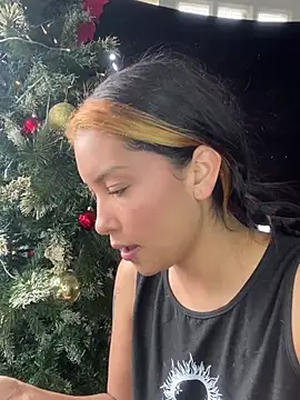 baby lizy online show from 12-28-24, 07:54