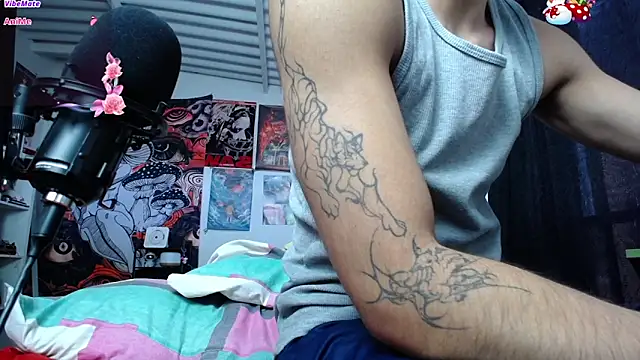 Snapshot of dylan_fun18 chatting on 01-08-26, 09:28 dylan fun18 online show from 01-08-26, 09:28