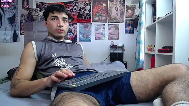 Snapshot of dylan_fun18 chatting on 03-01-26, 06:54 dylan fun18 online show from 03-01-26, 06:54