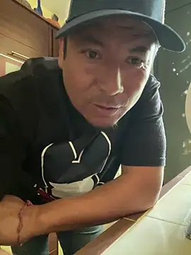 Snapshot of CBaizon chatting on 02-12-25, 05:48 CBaizon online show from 02-12-25, 05:48