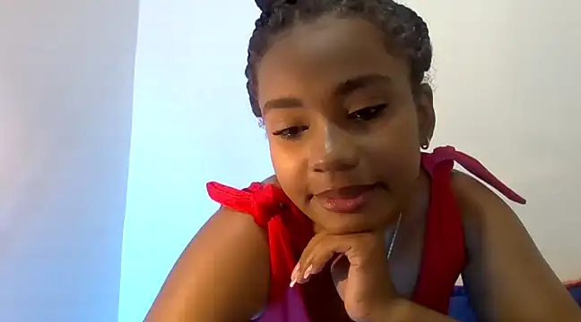 Snapshot of Behla_rouseh chatting on 03-05-25, 01:42 Behla rouseh online show from 03-05-25, 01:42