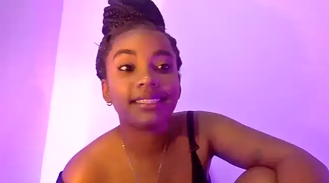 Snapshot of Behla_rouseh chatting on 03-16-25, 09:37 Behla rouseh online show from 03-16-25, 09:37