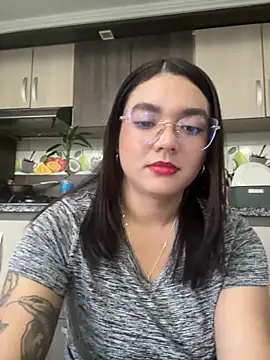 Snapshot of camianddanna chatting on 12-17-25, 09:54 camianddanna online show from 12-17-25, 09:54