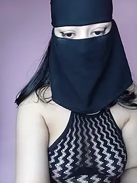 Snapshot of Salimasexy@xh chatting on 05-29-26, 02:48 Salimasexyxh online show from 05-29-26, 02:48