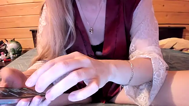 Cookiecutey online show from 06-04-26, 07:31