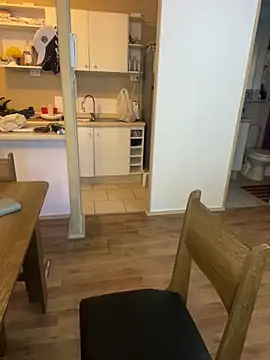 WhiteWomen online show from 10-12-25, 11:37