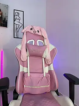 Snapshot of ashlyrey-1 chatting on 02-28-26, 07:04 ashlyrey-1 online show from 02-28-26, 07:04