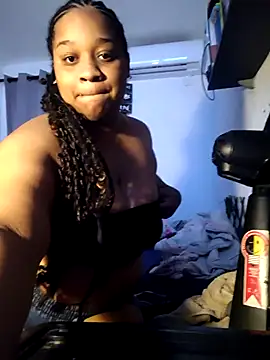 Snapshot of vic_pretynhaa chatting on 02-10-26, 07:29 vic pretynhaa online show from 02-10-26, 07:29