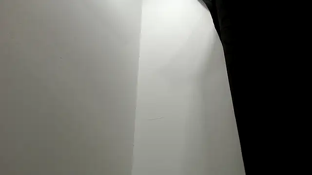 Kitten Hot  online show from 12-05-25, 11:08