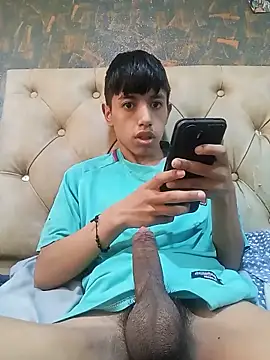 Snapshot of danuel23 chatting on 05-14-26, 03:19 danuel23 online show from 05-14-26, 03:19