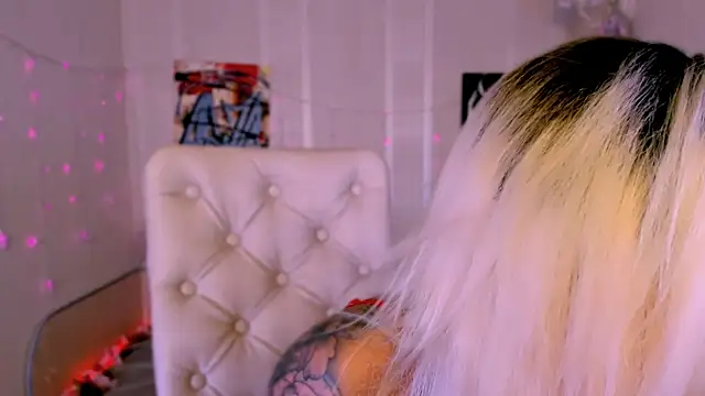  Ravenaa online show from 10-11-25, 09:30