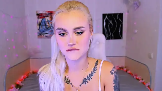  Ravenaa online show from 11-01-25, 03:14