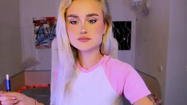  Ravenaa online show from 11-24-25, 02:28