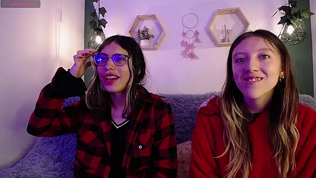 BRIAR AND BLAIR online show from 12-23-24, 01:56