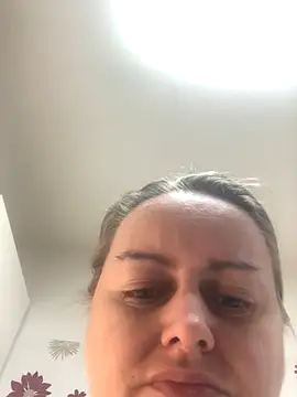 Snapshot of Meliss_Official9 chatting on 12-17-25, 08:42 Meliss Official9 online show from 12-17-25, 08:42