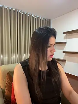 Snapshot of Alice_Biel chatting on 01-06-25, 09:43 Alice Biel online show from 01-06-25, 09:43