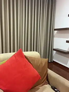 Snapshot of Alice_Biel chatting on 02-18-25, 12:59 Alice Biel online show from 02-18-25, 12:59