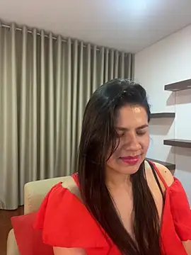 Snapshot of Alice_Biel chatting on 03-15-25, 03:18 Alice Biel online show from 03-15-25, 03:18