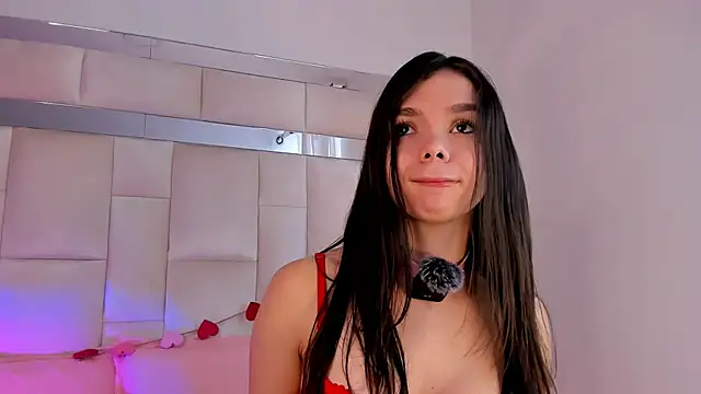 Snapshot of isabella_gomez11 chatting on 02-15-26, 02:58 isabella gomez11 online show from 02-15-26, 02:58