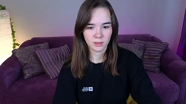 Snapshot of LindaRobertz chatting on 01-21-25, 08:52 LindaRobertz online show from 01-21-25, 08:52