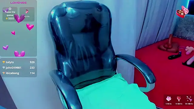 Hot beauty   online show from 02-14-25, 12:25