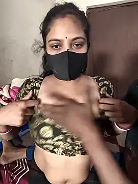 Snapshot of bihariguy chatting on 11-11-25, 04:12 bihariguy online show from 11-11-25, 04:12