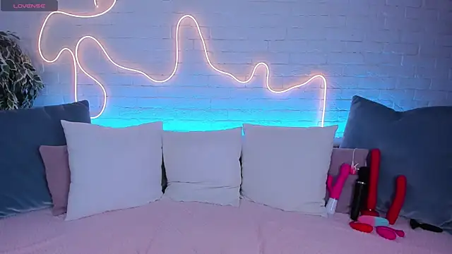 rossy babe  online show from 03-10-25, 12:18